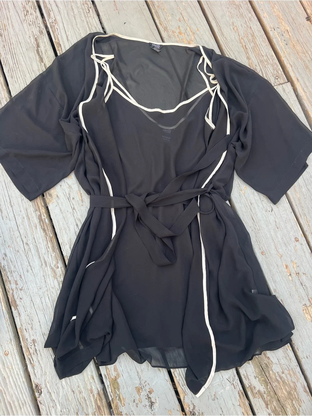 New York & Company sheer black